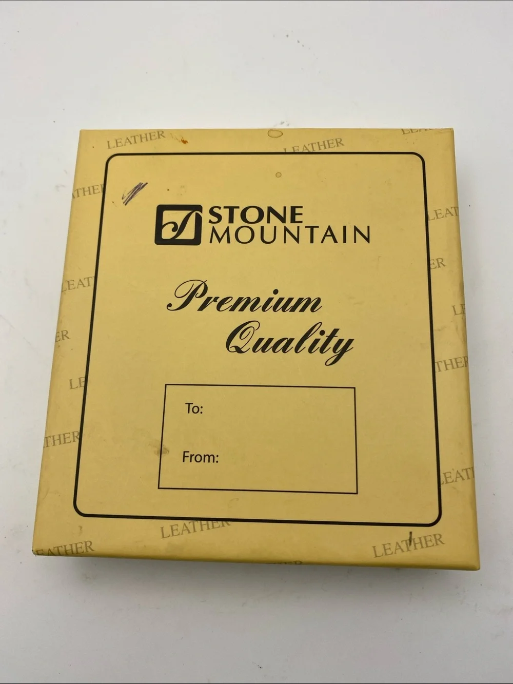 Stone Mountain Accessories Black Leather RFID Bi-Fold Card & Key Wallet